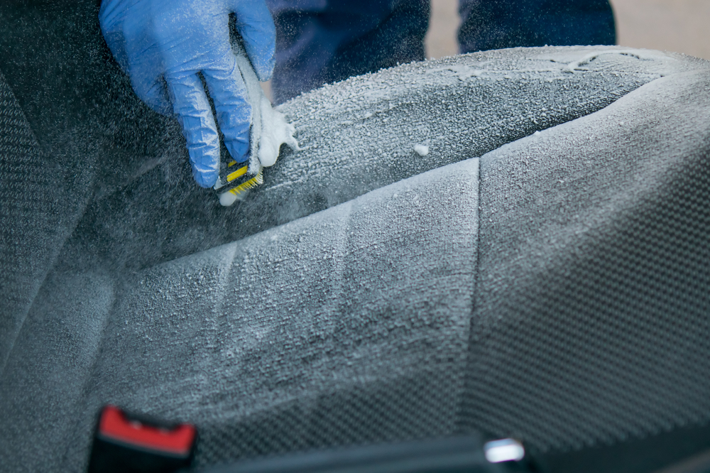 nassreinigung-autositz Autositzreinigung – Ratgeber mit Tipps und Tricks zur Pflege