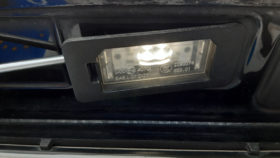 TitelBild-Kennzeichenbeleuchtung-Auto-auf-LED-selbst-wechseln-280x158 Heckkamera nachrüsten – Rechtliches und Anleitung zum selber nachrüsten