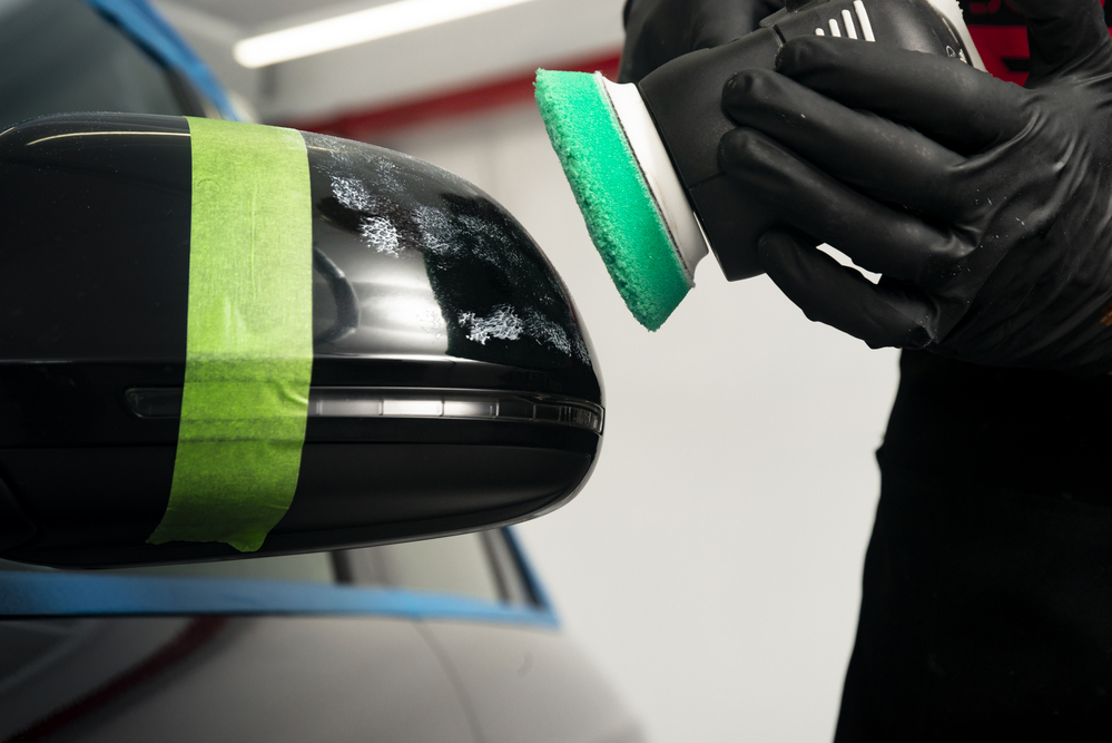 Spot-Repair – Kleine Schäden beseitigen und Auto aufwerten bild-3-lackkratzer-auspolieren-auto Spot-Repair – Kleine Schäden beseitigen und Auto aufwerten