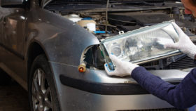 Titelbild-Scheinwerfer-auto-280x158 LED Scheinwerferumbau – Ratgeber und Anleitung zum Nachrüsten