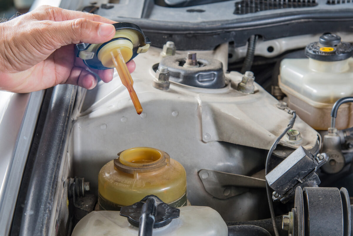 Wie Peugeot 207 1.4 HDi Motoröl und Ölfilter wechseln?